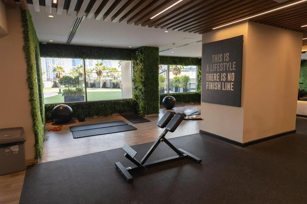 Modern Studio With Canal View, Residences One Dubai 0*,