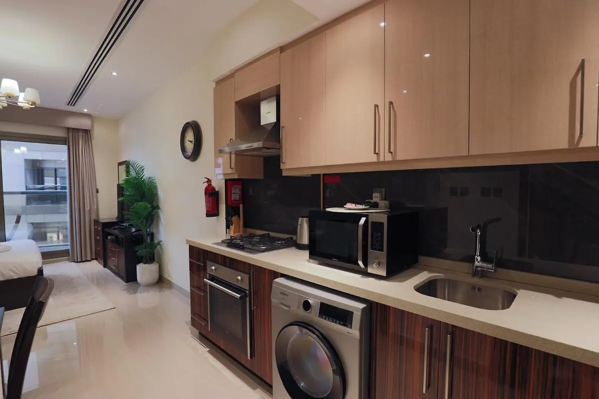 Modern Studio With Canal View, Residences One Dubai Apartment