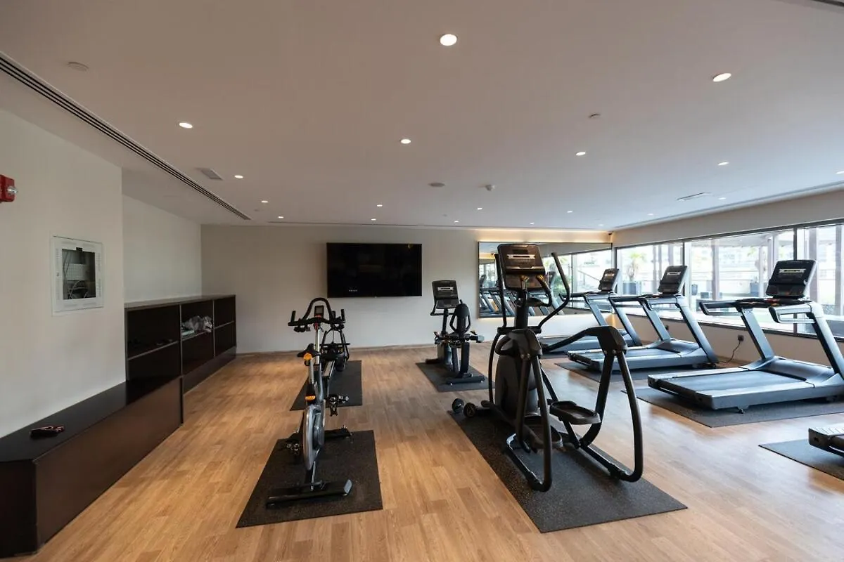 Apartment Modern Studio With Canal View, Residences One Dubai